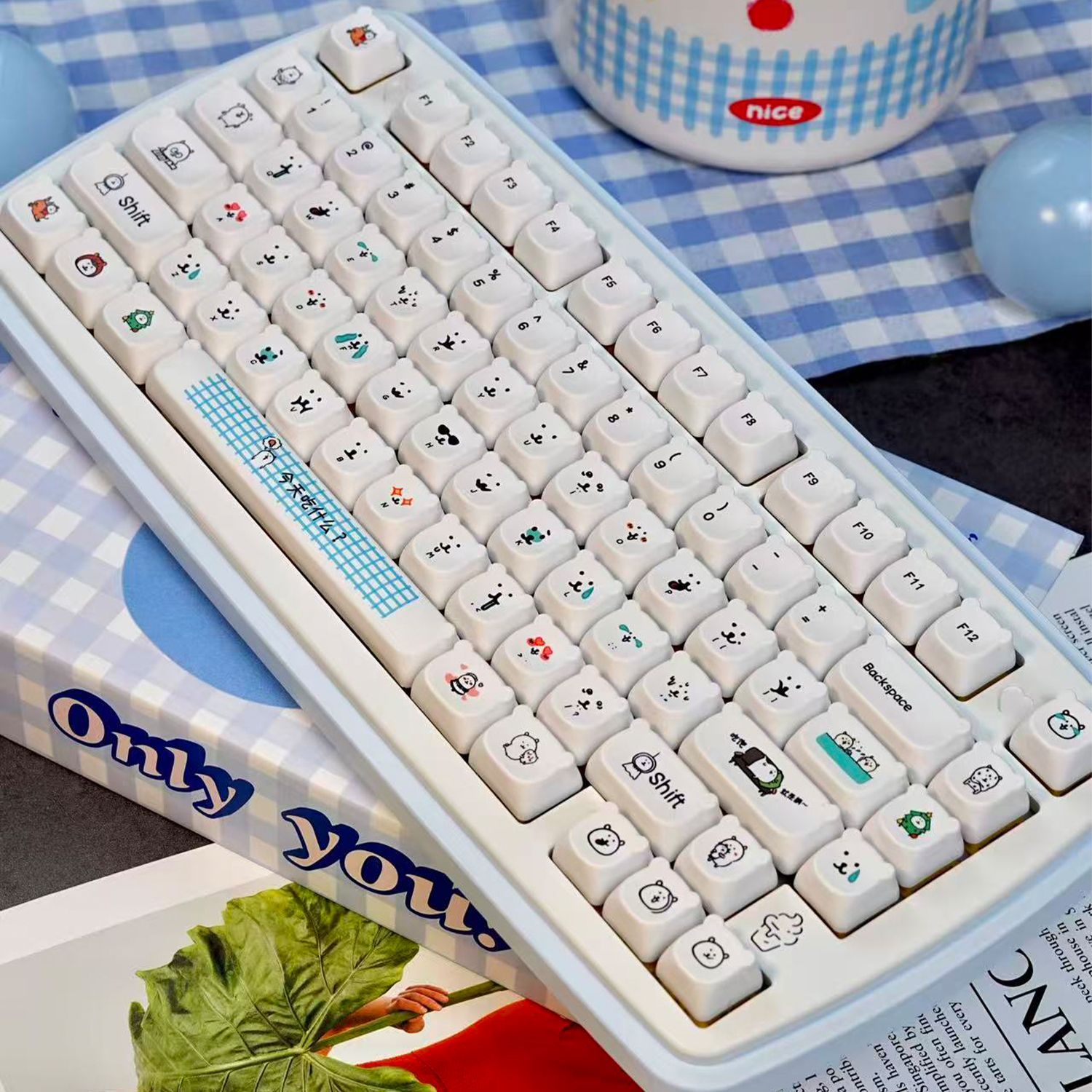 Kawaii Cartoon Joke Bear PBT K - Gaming Accessories Aesthetic ulasan dan harga